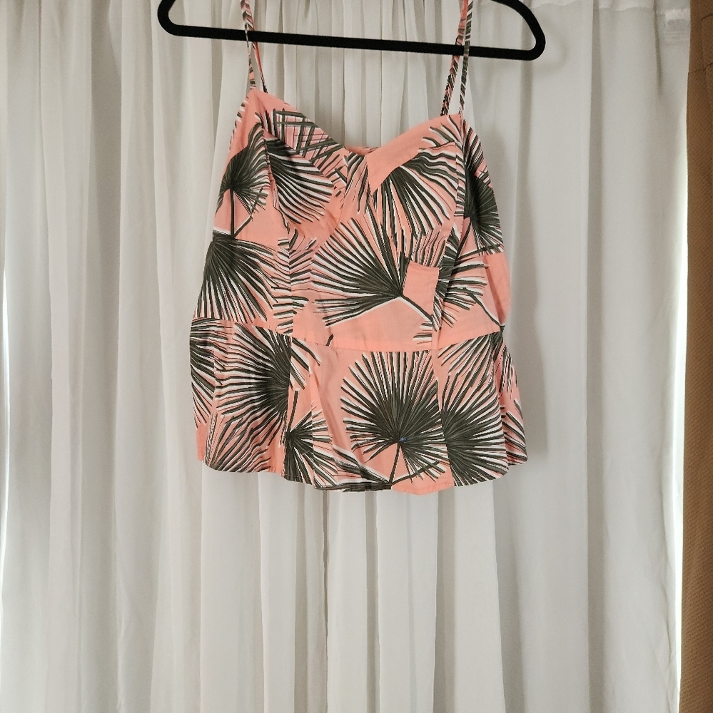 Palm and peach top adjust straps smocked backing for perfect fit